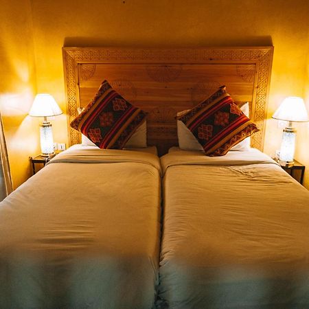 Equity Point Marrakech Hostel มาร์ราเกช ภายนอก รูปภาพ