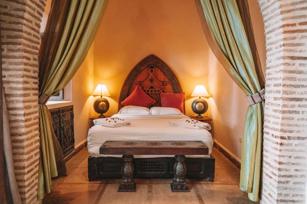 Equity Point Marrakech Hostel มาร์ราเกช ภายนอก รูปภาพ