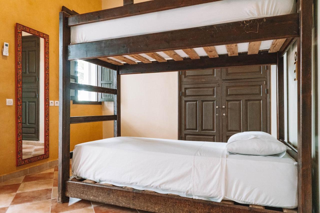 Equity Point Marrakech Hostel มาร์ราเกช ภายนอก รูปภาพ