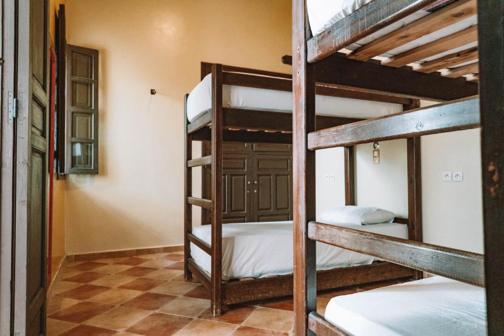 Equity Point Marrakech Hostel มาร์ราเกช ภายนอก รูปภาพ