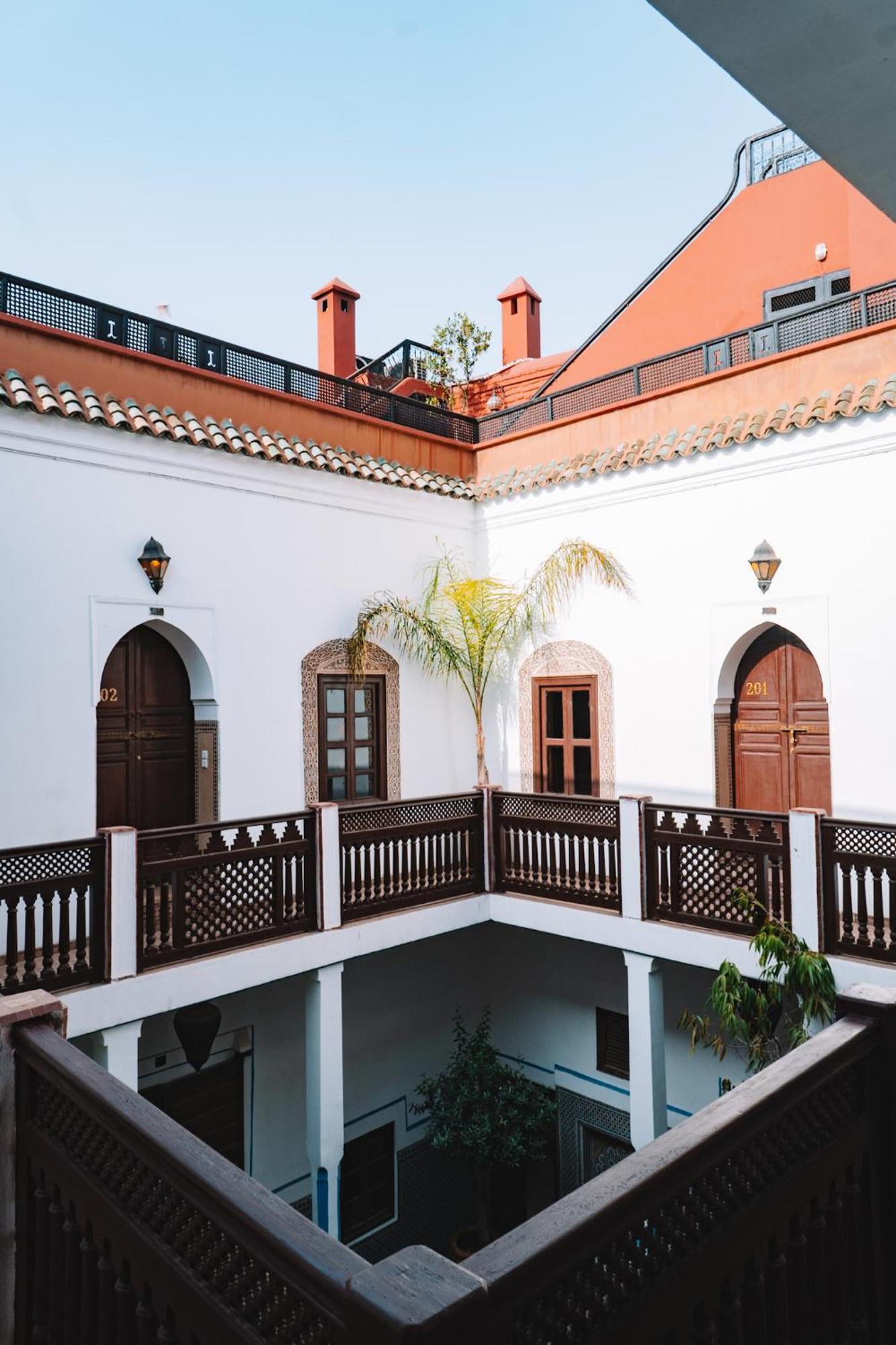 Equity Point Marrakech Hostel มาร์ราเกช ภายนอก รูปภาพ
